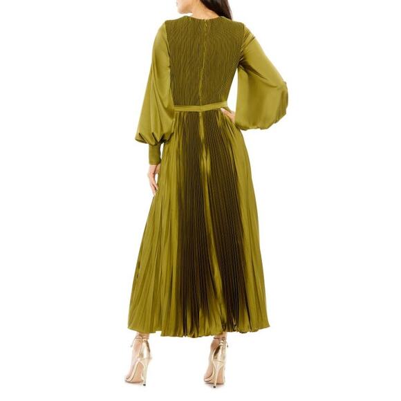 Mac Duggal Long Sleeve Pleated Satin Cocktail Mid Dress Olive Green Size 12 NWT - Picture 2 of 9